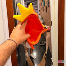 Cargar imagen en el visor de la galería, Bolso Magikarp Plush UNISEX