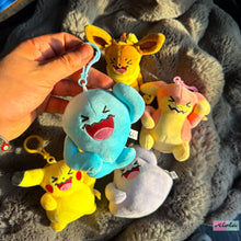 Cargar imagen en el visor de la galería, Llaveros Pokemon Wobbuffet