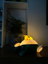 Cargar imagen en el visor de la galería, Lampara Snorlax & Pikachu