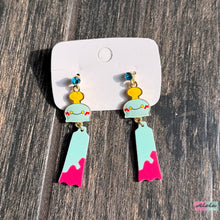 Cargar imagen en el visor de la galería, Aretes Chimecho

