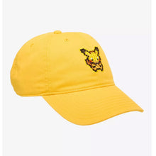 Cargar imagen en el visor de la galería, Gorra Pikachu pixel
