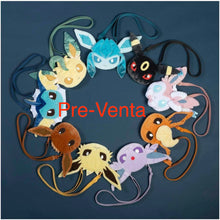 Cargar imagen en el visor de la galería, Eevee Hello Pre-Orden (peluches y bolsos)
