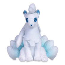 Cargar imagen en el visor de la galería, Alolan Ninetales Peluche
