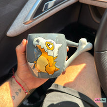 Cargar imagen en el visor de la galería, Taza Cubone
