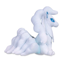 Cargar imagen en el visor de la galería, Alolan Ninetales Peluche
