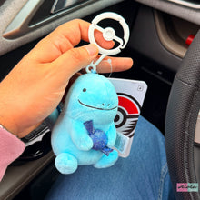 Cargar imagen en el visor de la galería, Quagsire Rain Llavero

