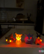 Cargar imagen en el visor de la galería, Figura Led Pokemon
