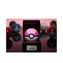 Cargar imagen en el visor de la galería, Pree-Venta Pokeball Replica Electrica
